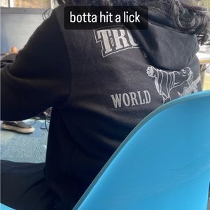 Meet your Posher, April